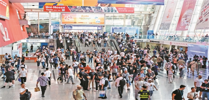 以文明实践绘就广交会全运会精彩画卷